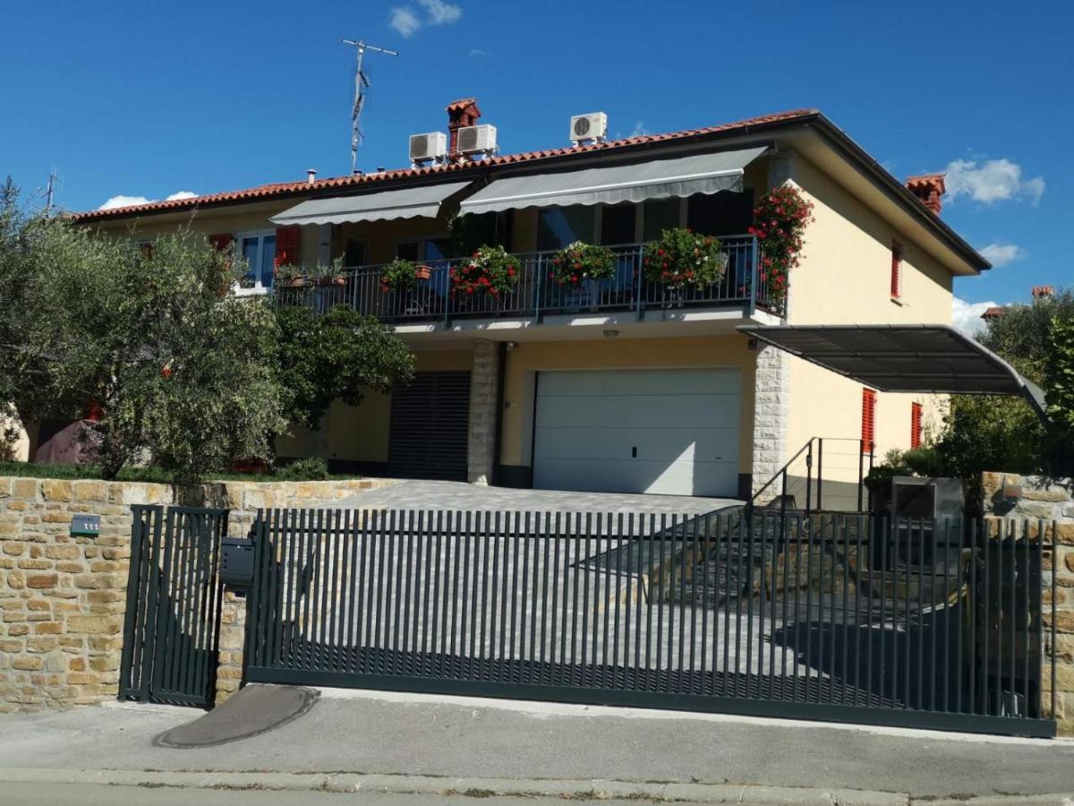 Apartments Tomisic Koper Luaran gambar