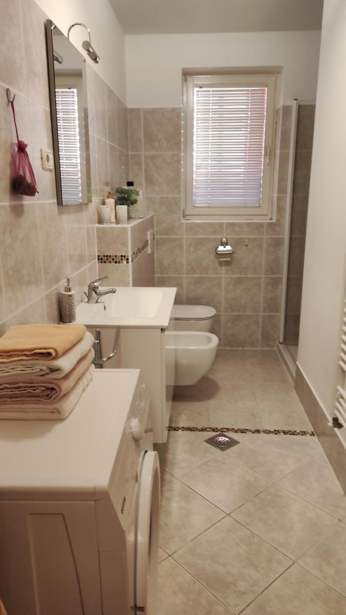 Apartments Tomisic Koper Luaran gambar